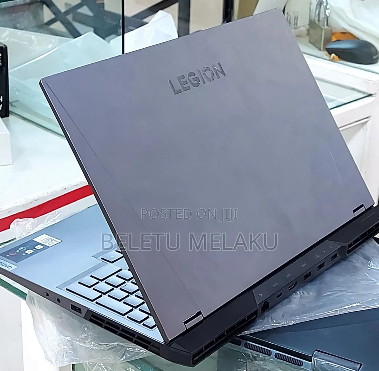 New Laptop Lenovo Legion 5 16GB AMD Ryzen 7 SSD 512GB