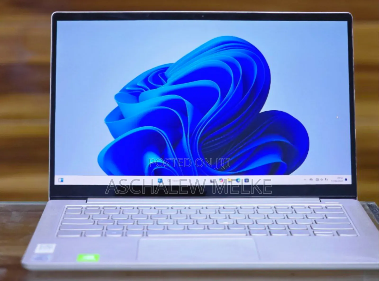 New Laptop Lenovo ThinkPad Yoga 8GB Intel Core I5 SSD 512GB