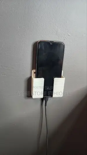 Mobile Charging Rack (Wall Mounting) ተለጣፊ የስልክ ማስቀመጫ M
