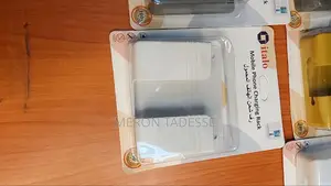 Mobile Charging Rack (Wall Mounting) ተለጣፊ የስልክ ማስቀመጫ M