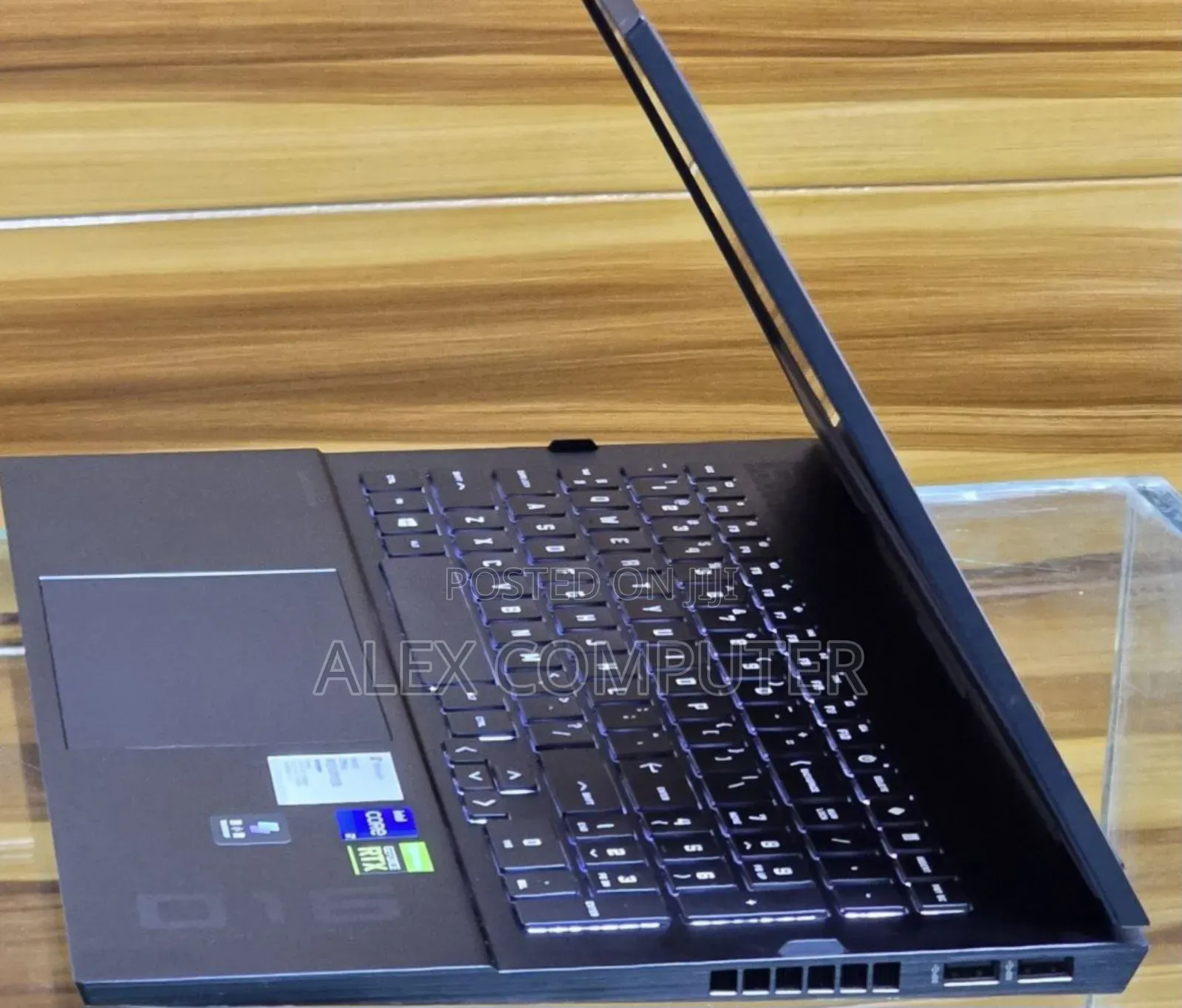 New Laptop HP Omen 15 16GB Intel Core I7 SSD 512GB