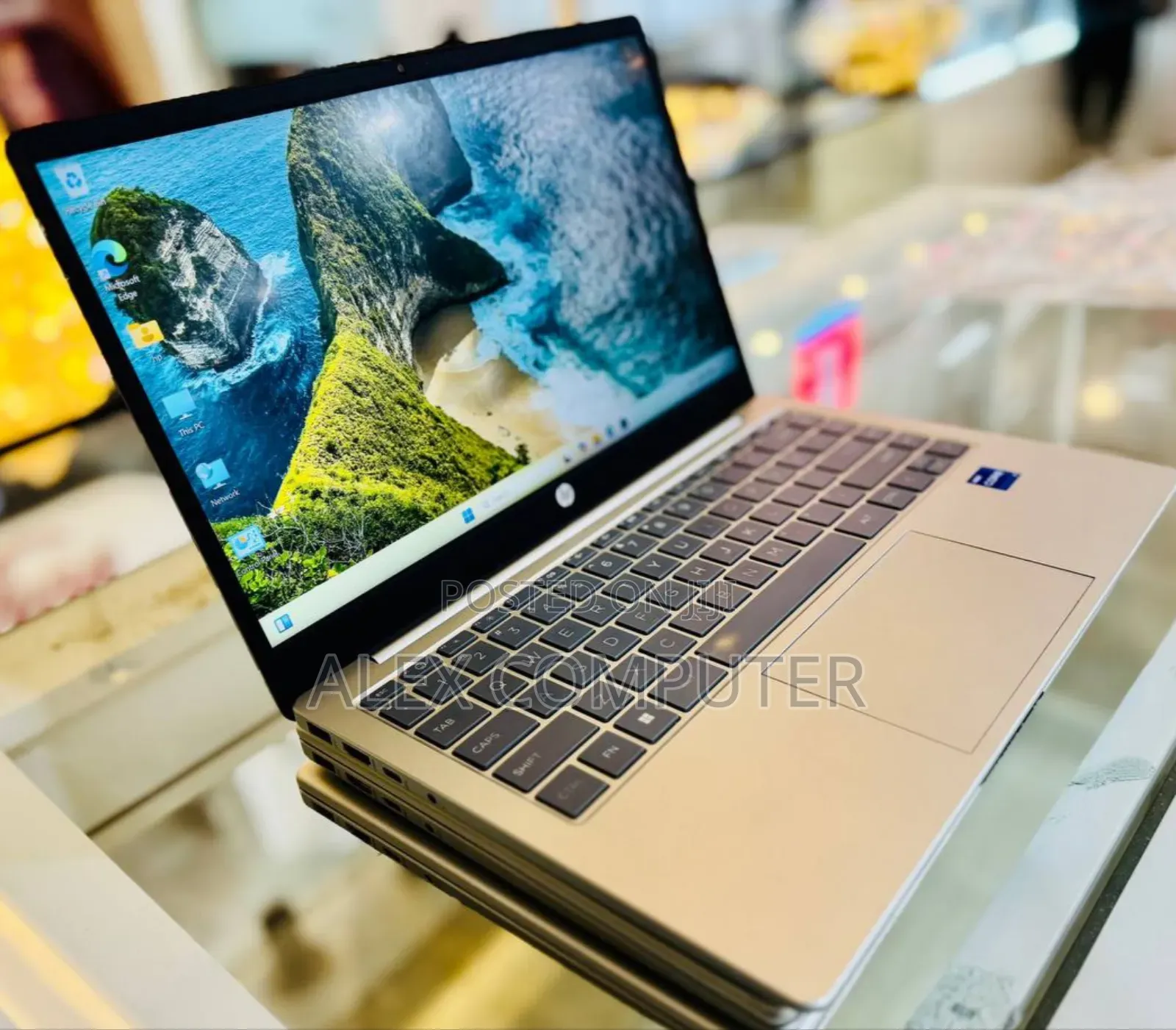 New Laptop HP Stream Notebook 16GB Intel Core I7 SSD 1T