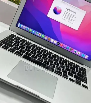 Laptop Apple MacBook Air 2023 M2 16GB Intel Core I7 SSD 256GB