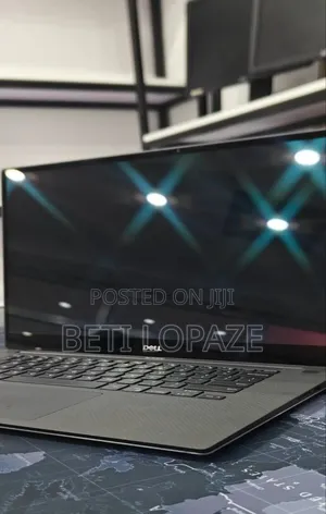 Photo - Laptop Dell XPS 13 16GB Intel Core I7 SSD 512GB