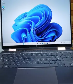 New Laptop HP Spectre X360 16GB Intel Core I7 SSD 512GB