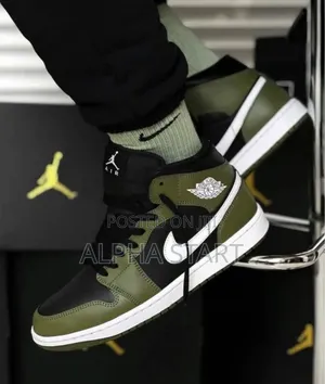 Nike Air Jordan 1 Black Toe
Medium Olive Mid Shoes for Men