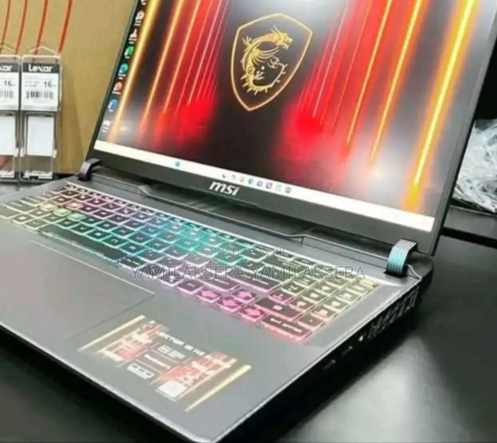 New Laptop MSI Vector 17 HX AI A2XWJG 16GB Intel Core Ultra 7 SSD 1T