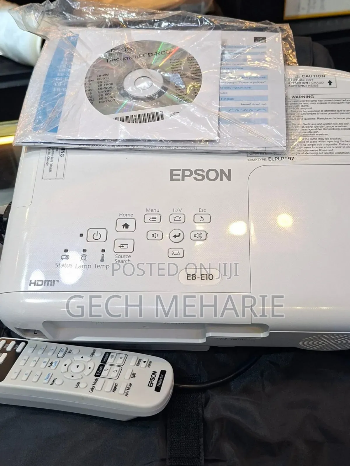 Brand New Epson Projector With Bag , Remote Model Name:E