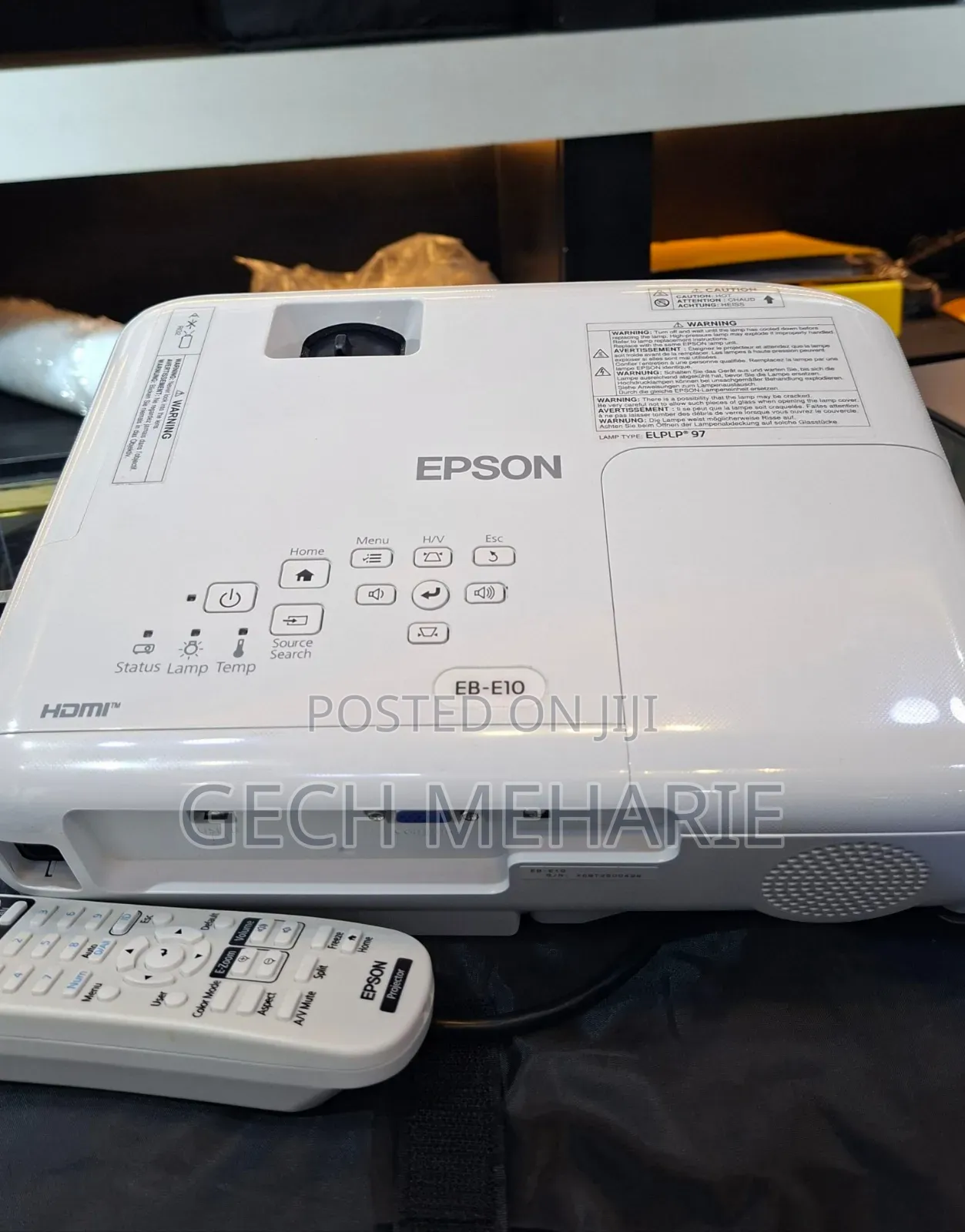 Brand New Epson Projector With Bag , Remote Model Name:E
