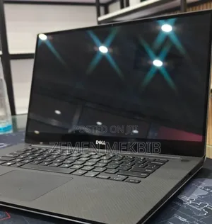 Photo - New Laptop Dell XPS 15 16GB Intel Core I7 SSD 512GB