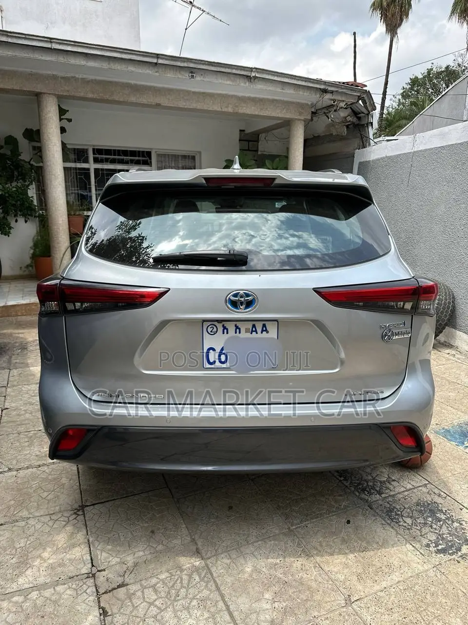 New Toyota Highlander Hybrid 2023 Silver