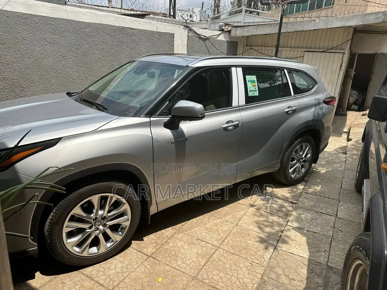 New Toyota Highlander Hybrid 2023 Silver