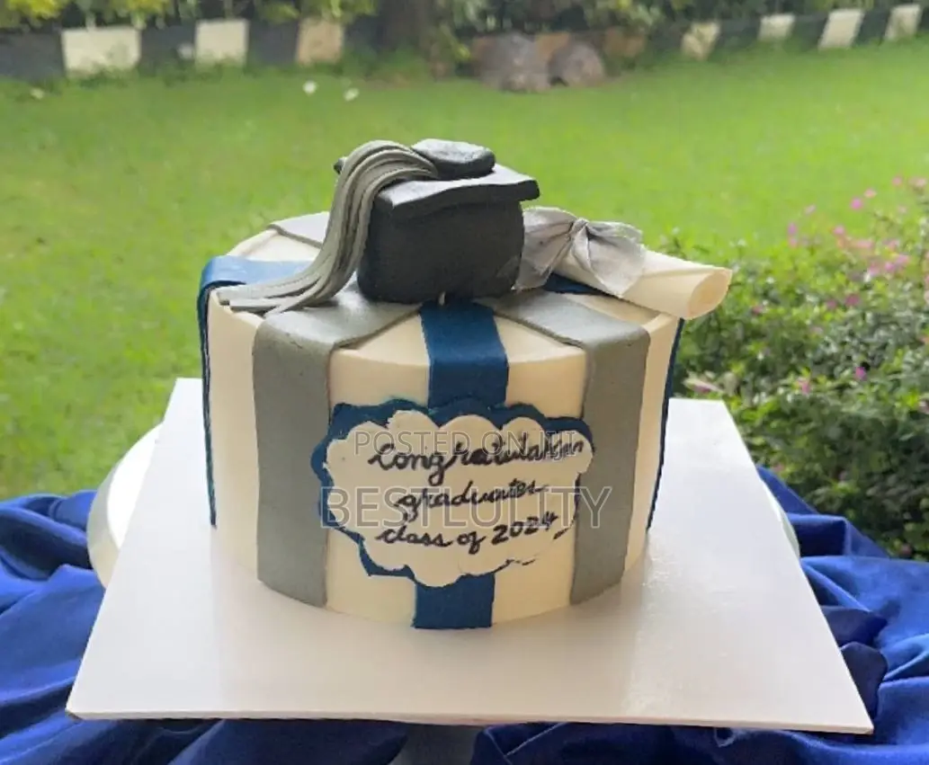 Graduation Cake Fresh And Tasty