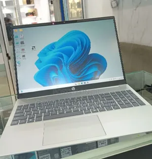 New Laptop HP Pavilion 15 16GB AMD Ryzen 7 SSD 512GB