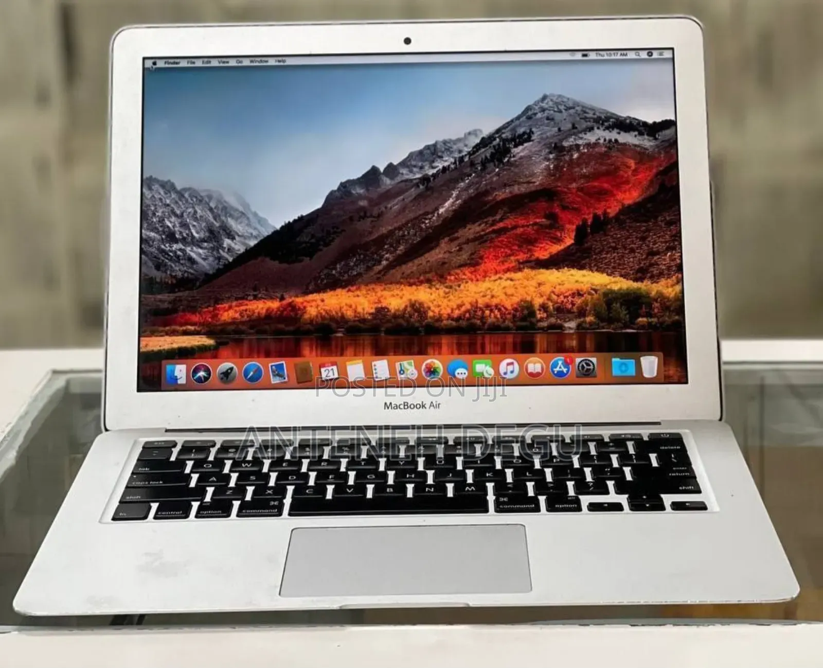 New Laptop Apple MacBook Air 2017 8GB Intel Core I7 SSD 256GB