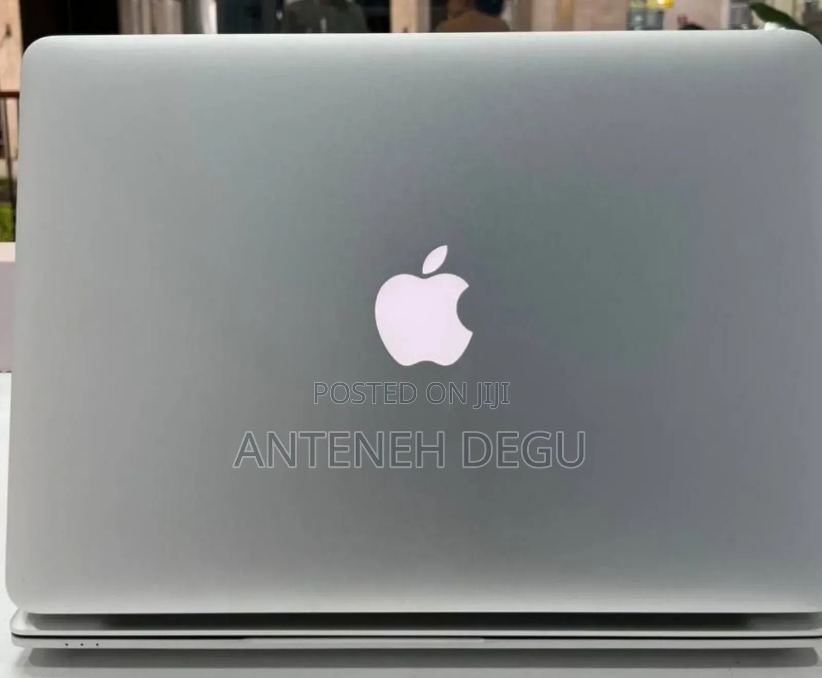 New Laptop Apple MacBook Air 2017 8GB Intel Core I7 SSD 256GB