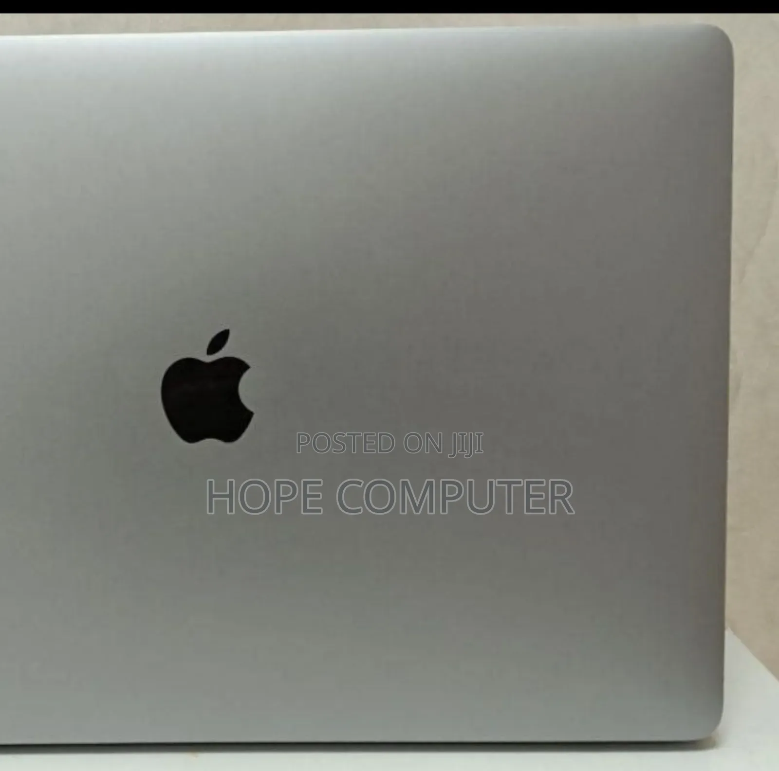 New Laptop Apple MacBook Pro 2017 16GB Intel Core I7 SSD 512GB