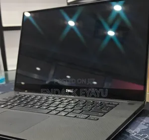 New Laptop Dell 16GB Intel Core I7 SSD 512GB