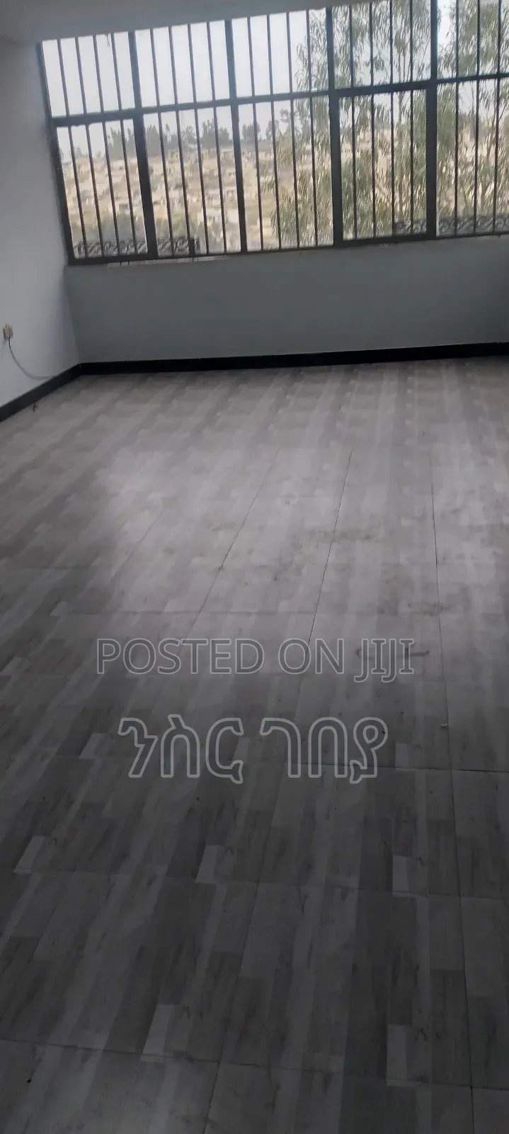 Furnished 2bdrm Condo in Ayat Mekedonia, Yeka for sale