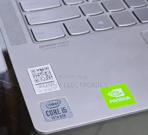 New Laptop Lenovo Yoga 3 8GB Intel Core I5 SSD 512GB