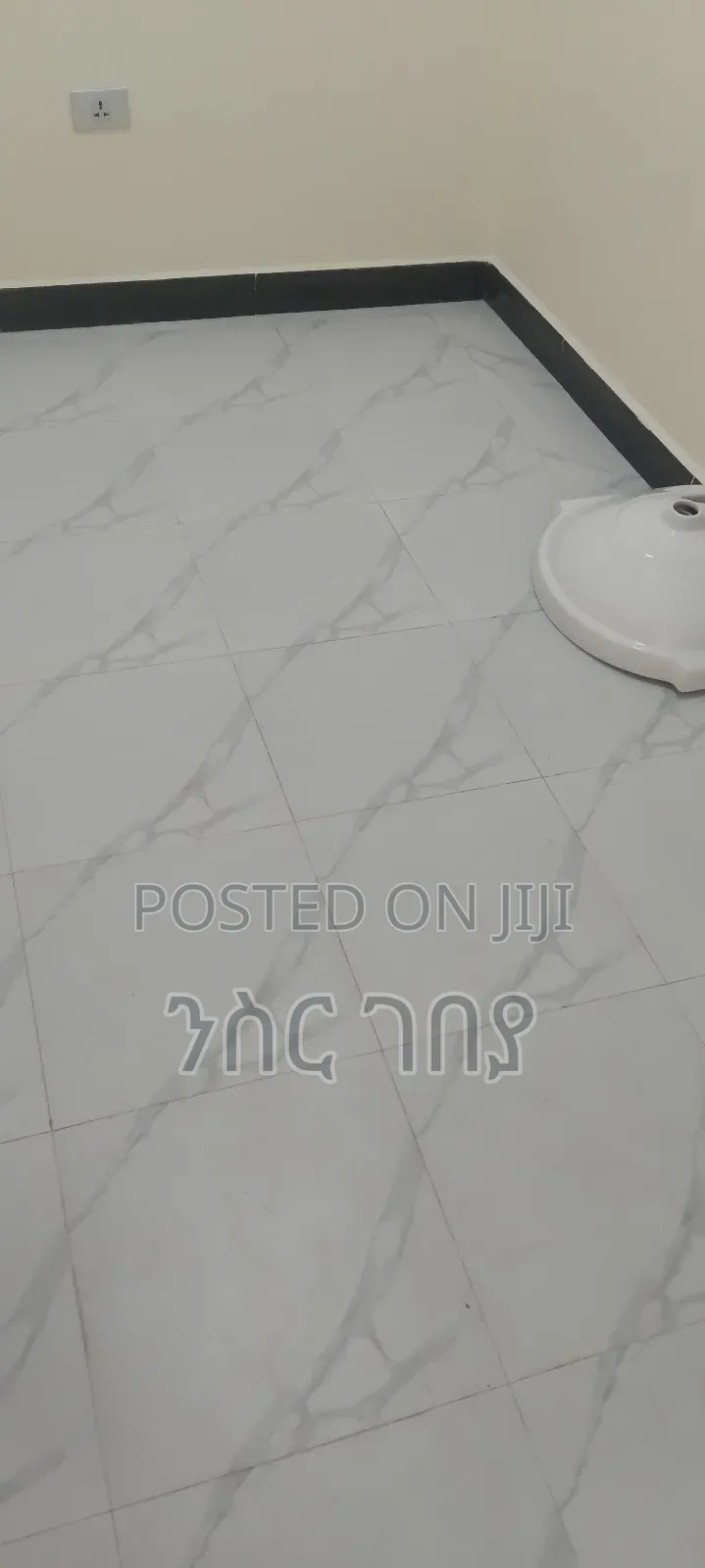 Furnished 2bdrm Condo in Ayat 49, 40/60, Yeka for sale