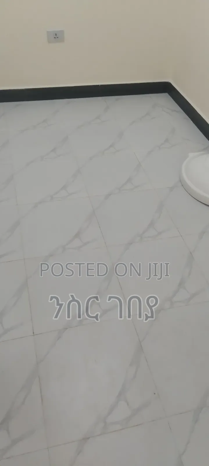 Furnished 2bdrm Condo in Ayat 49, 40/60, Yeka for sale