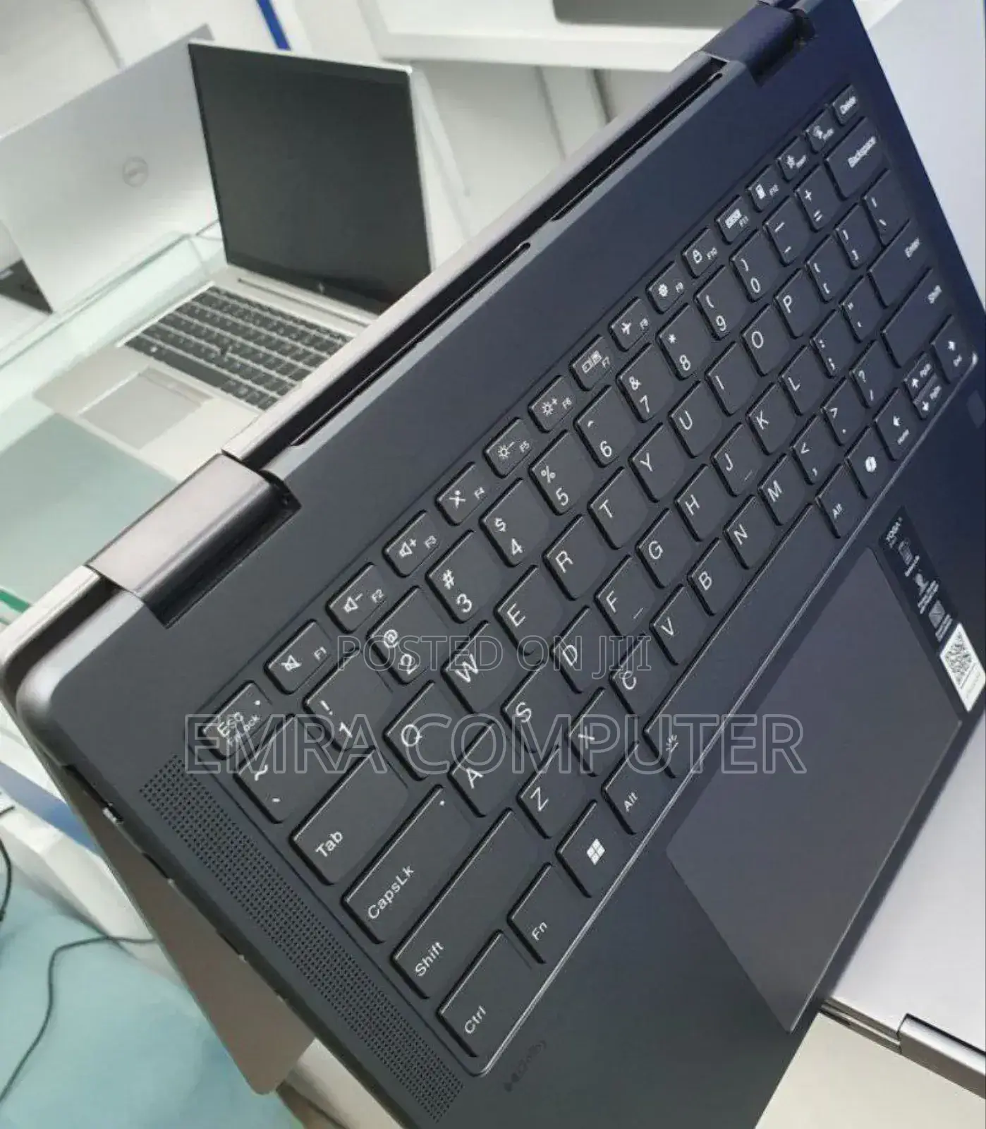 New Laptop Lenovo Yoga 7i 16GB Intel Core Ultra 7 SSD 512GB