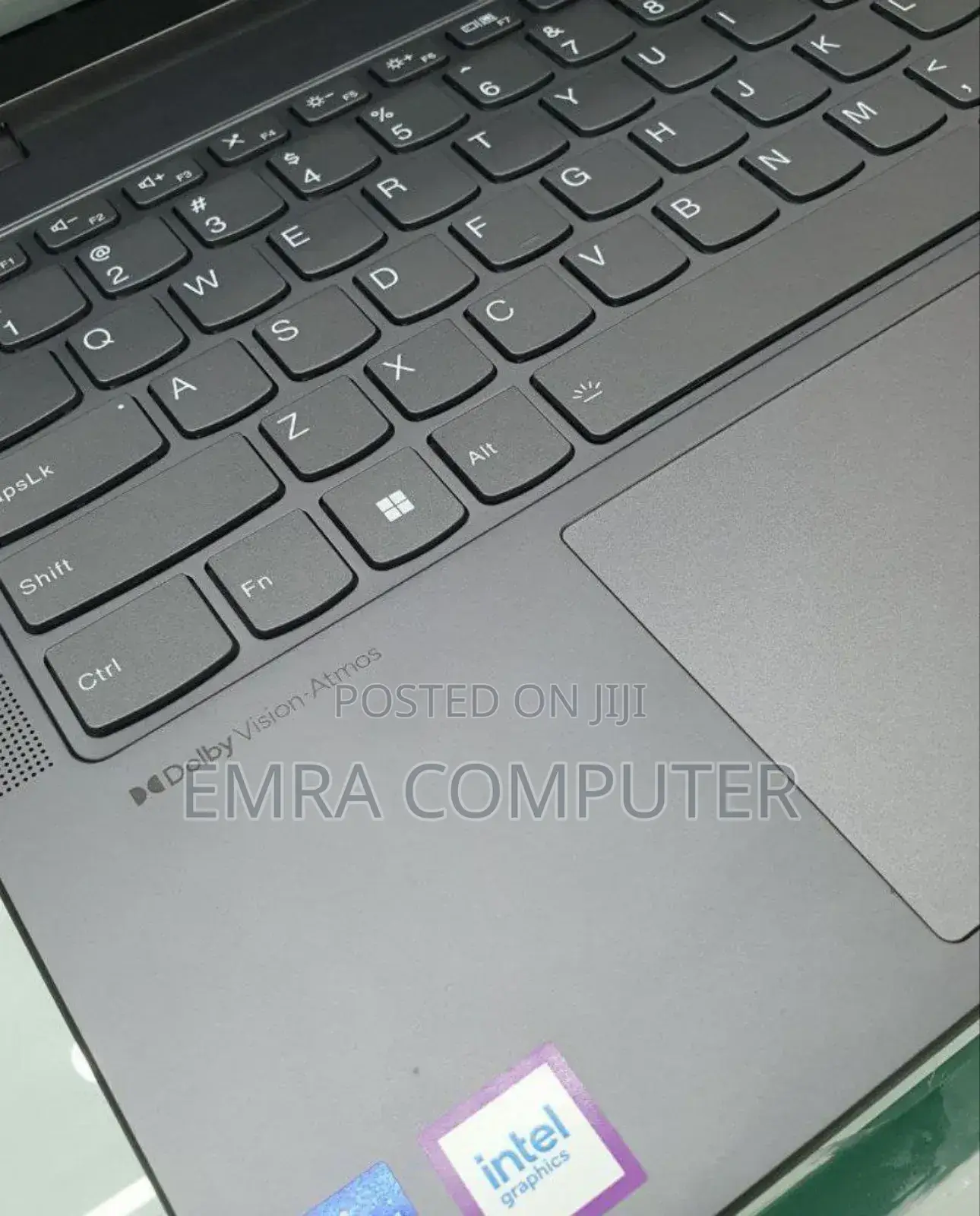 New Laptop Lenovo Yoga 7i 16GB Intel Core Ultra 7 SSD 512GB