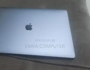 New Laptop Apple MacBook Pro 2017 16GB Intel Core I7 SSD 512GB