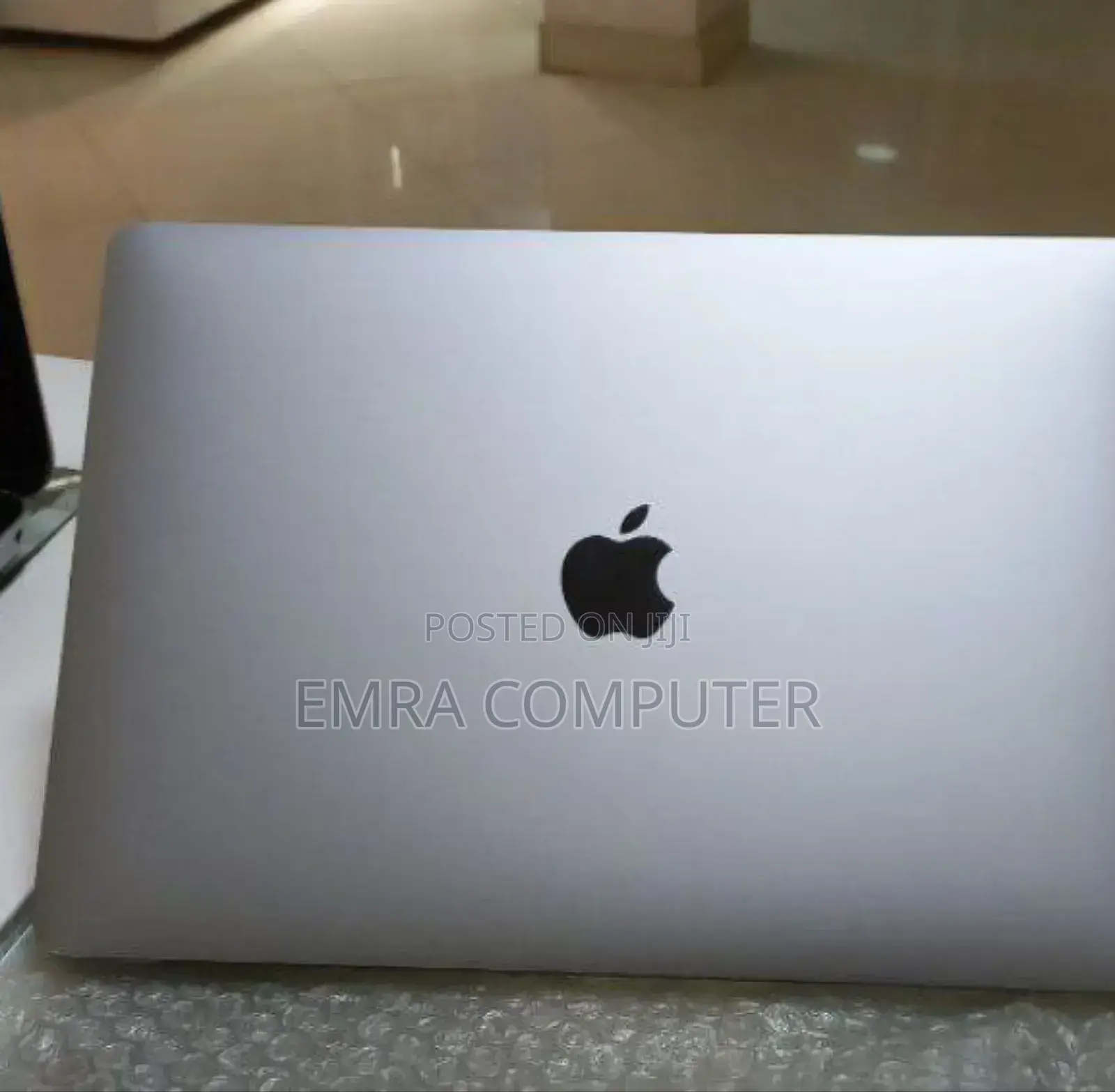 New Laptop Apple MacBook Pro 2017 16GB Intel Core I5 SSD 512GB