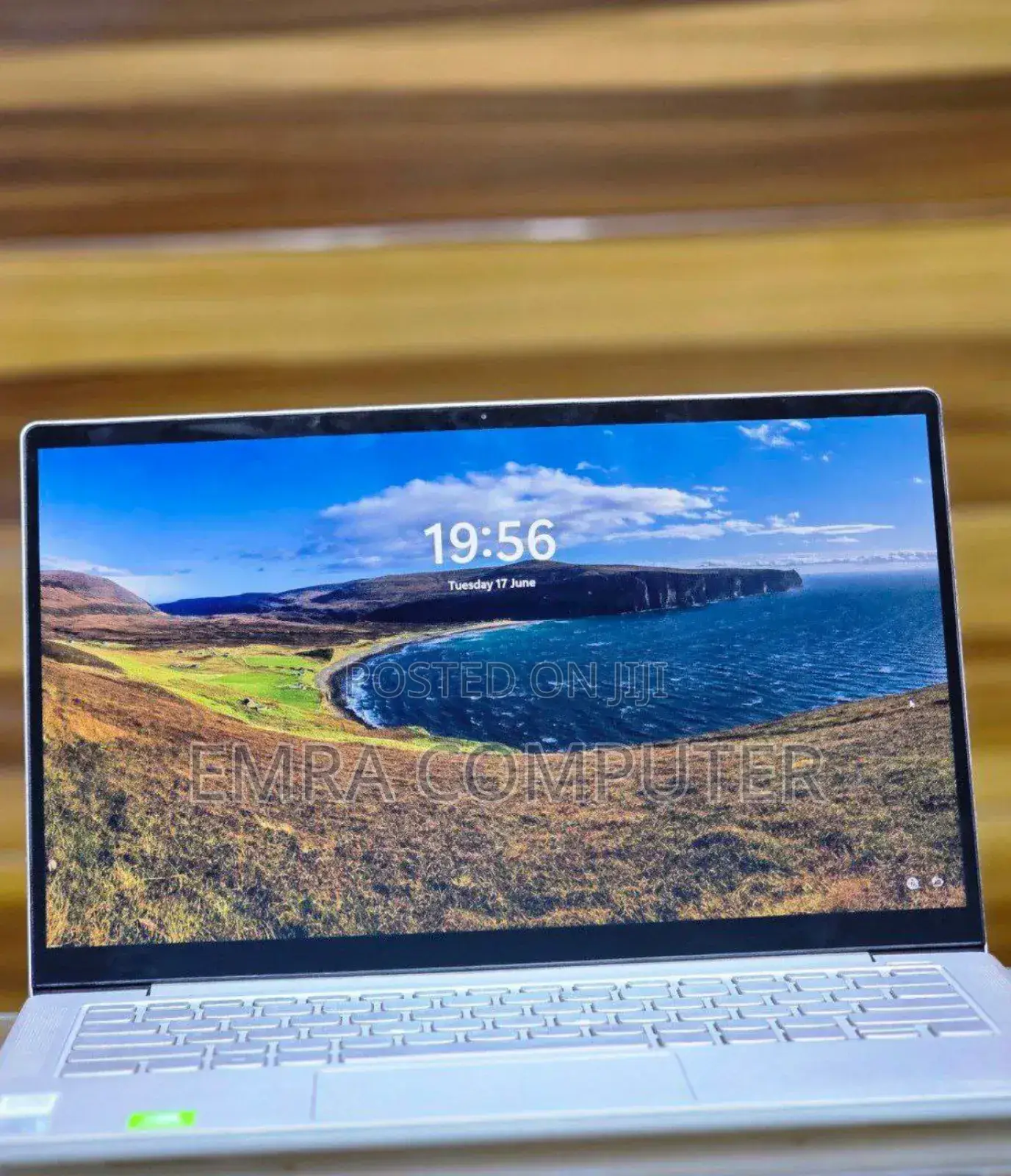 New Laptop Lenovo ThinkPad Yoga 8GB Intel Core I5 SSD 512GB