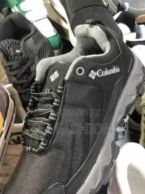 Columbia Outdoor Waterproof Black Omni-Grip