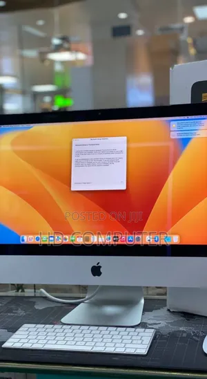 New Laptop Apple MacBook Pro 2019 8GB Intel Core I5 SSD 256GB
