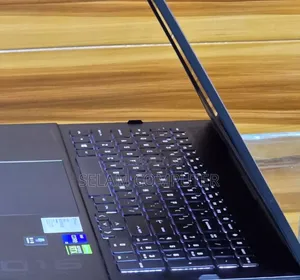 New Laptop HP Omen 16 16GB Intel Core I7 SSD 512GB