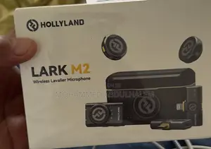 Photo - Mic Holleyland