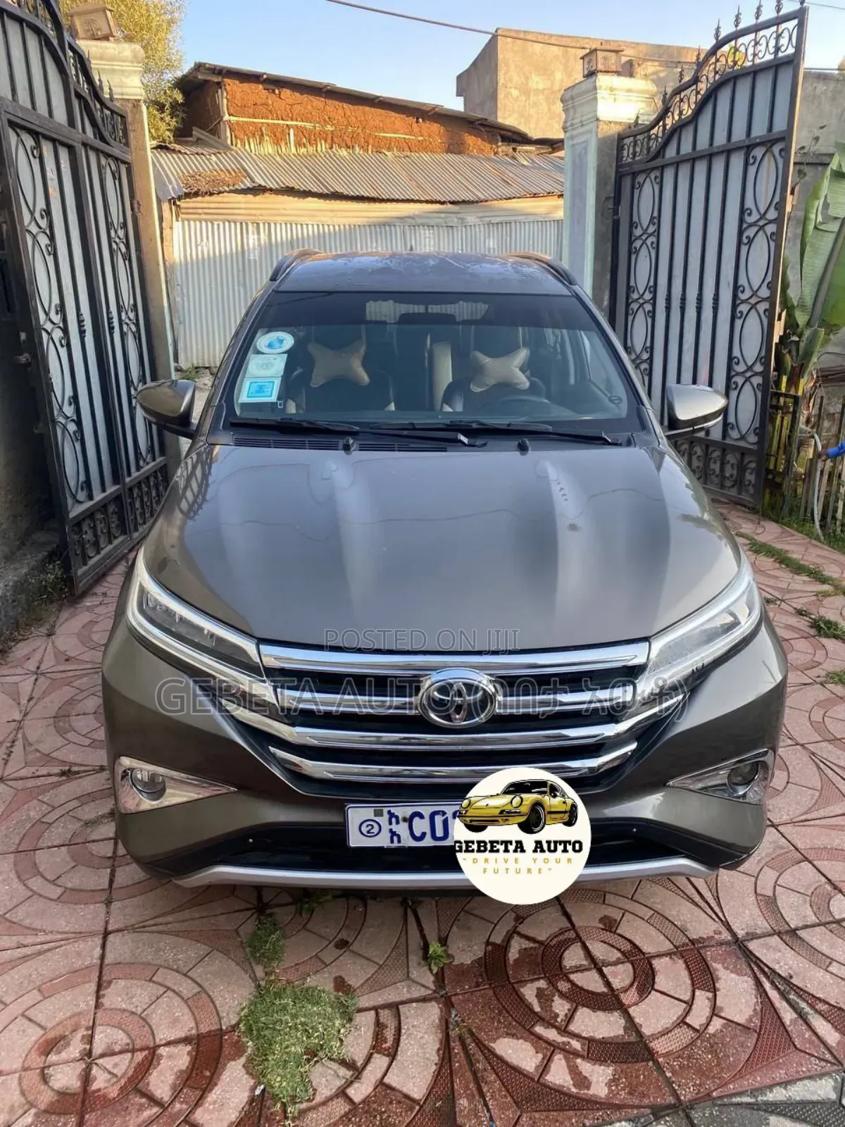 Toyota Rush 2021 Silver