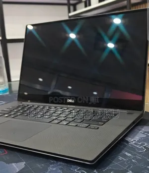 Photo - New Laptop Dell XPS 15 16GB Intel Core I7 SSD 512GB