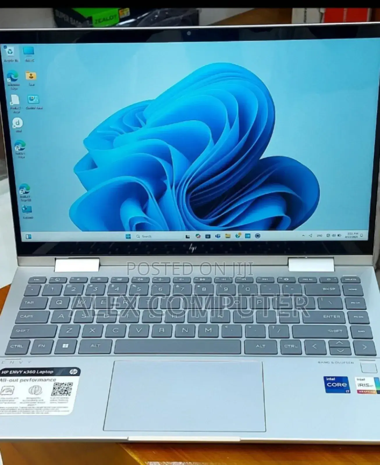 New Laptop HP Envy X360 16GB Intel Core I7 SSD 1T