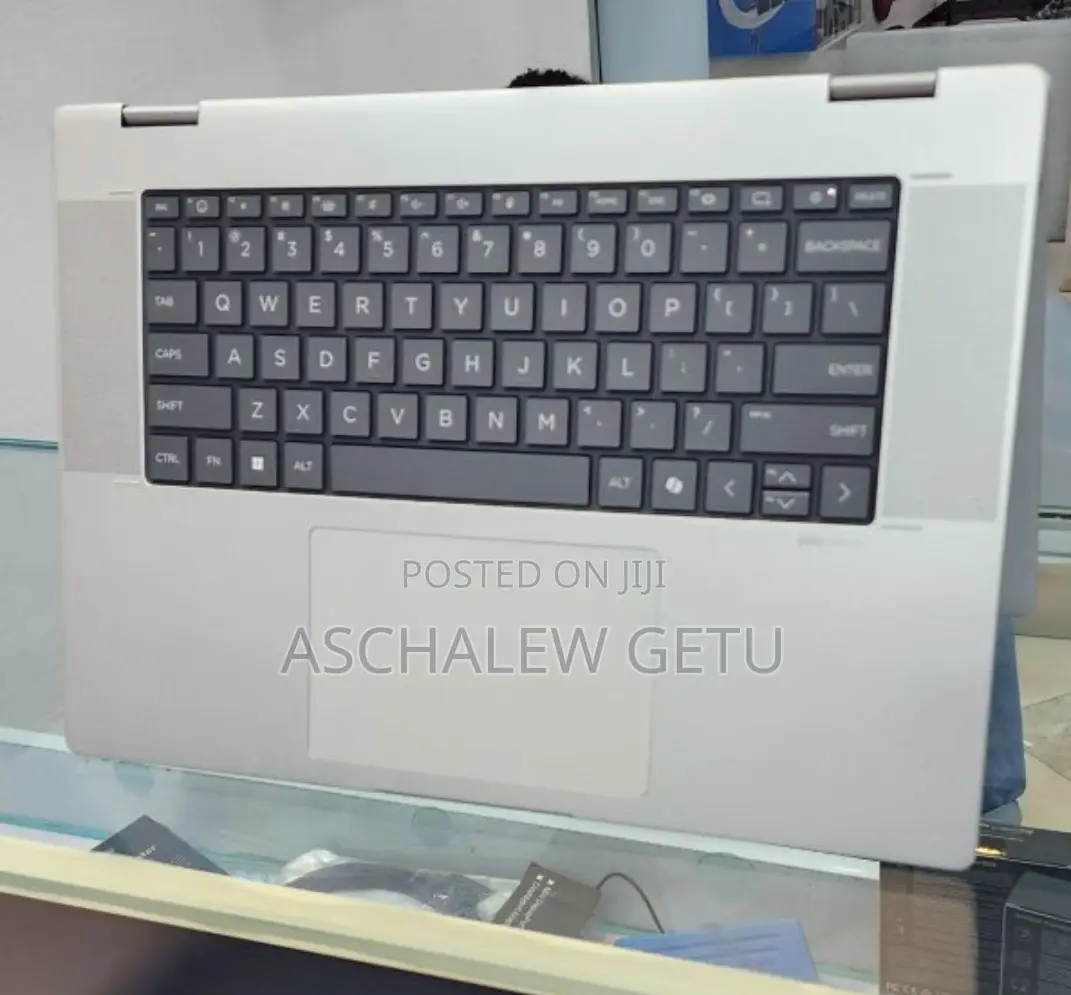 New Laptop HP Envy X360 16GB Intel Core I7 SSD 1T