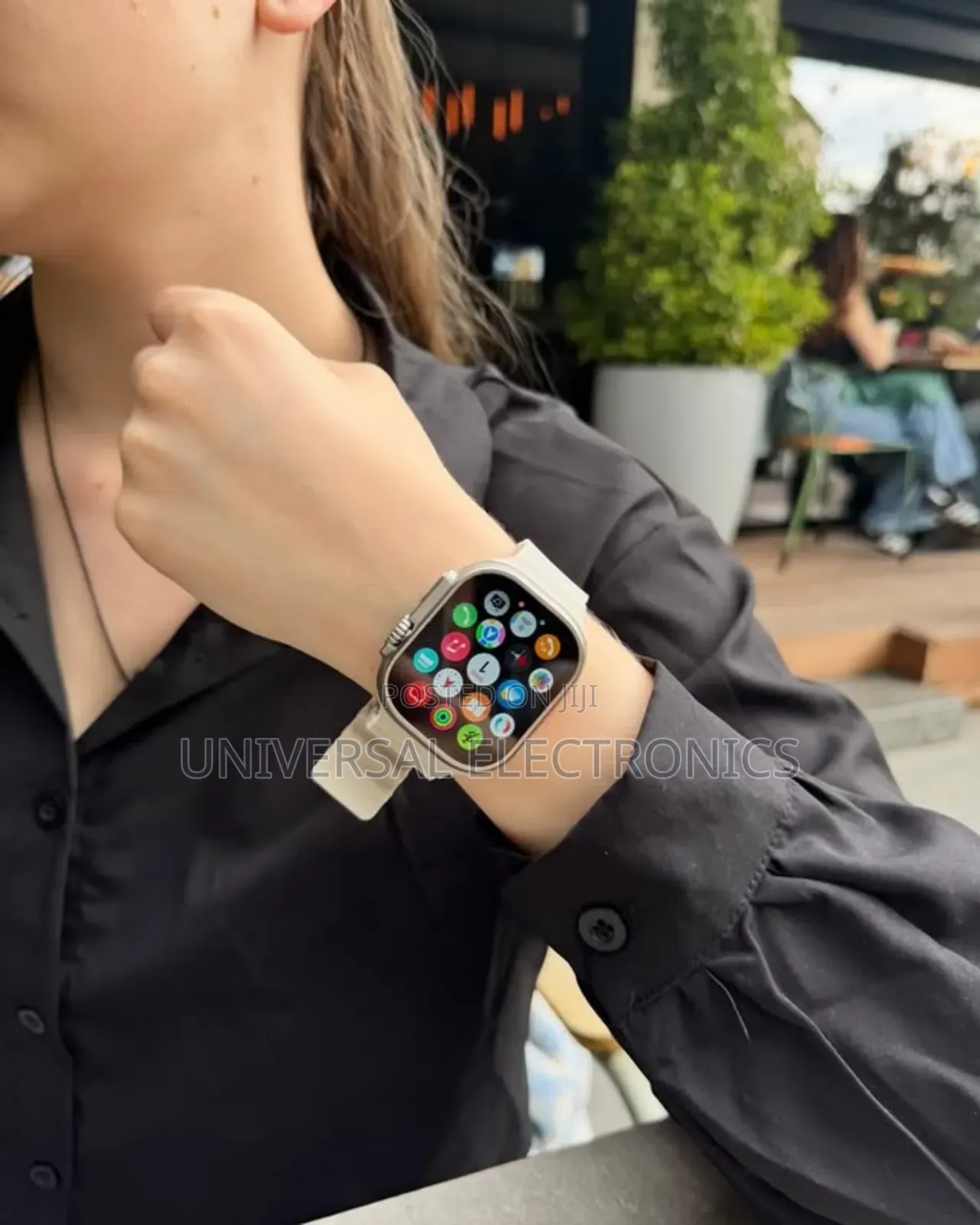 Waterproof Amoled Smart Watch(ከሁለት ተጨማሪ ሰአቶች ጋር)-Men Women