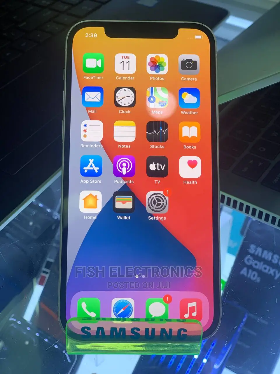 Apple iPhone 12 64 GB White