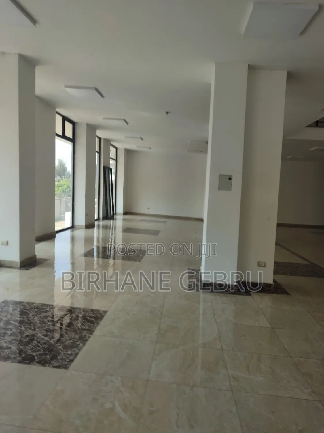 1bdrm Block of Flats in Luxury Apartiment, Bole for rent