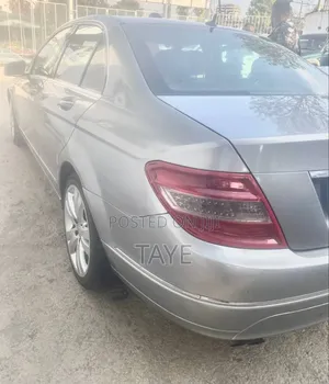 Mercedes-Benz C-Class 2009 Silver