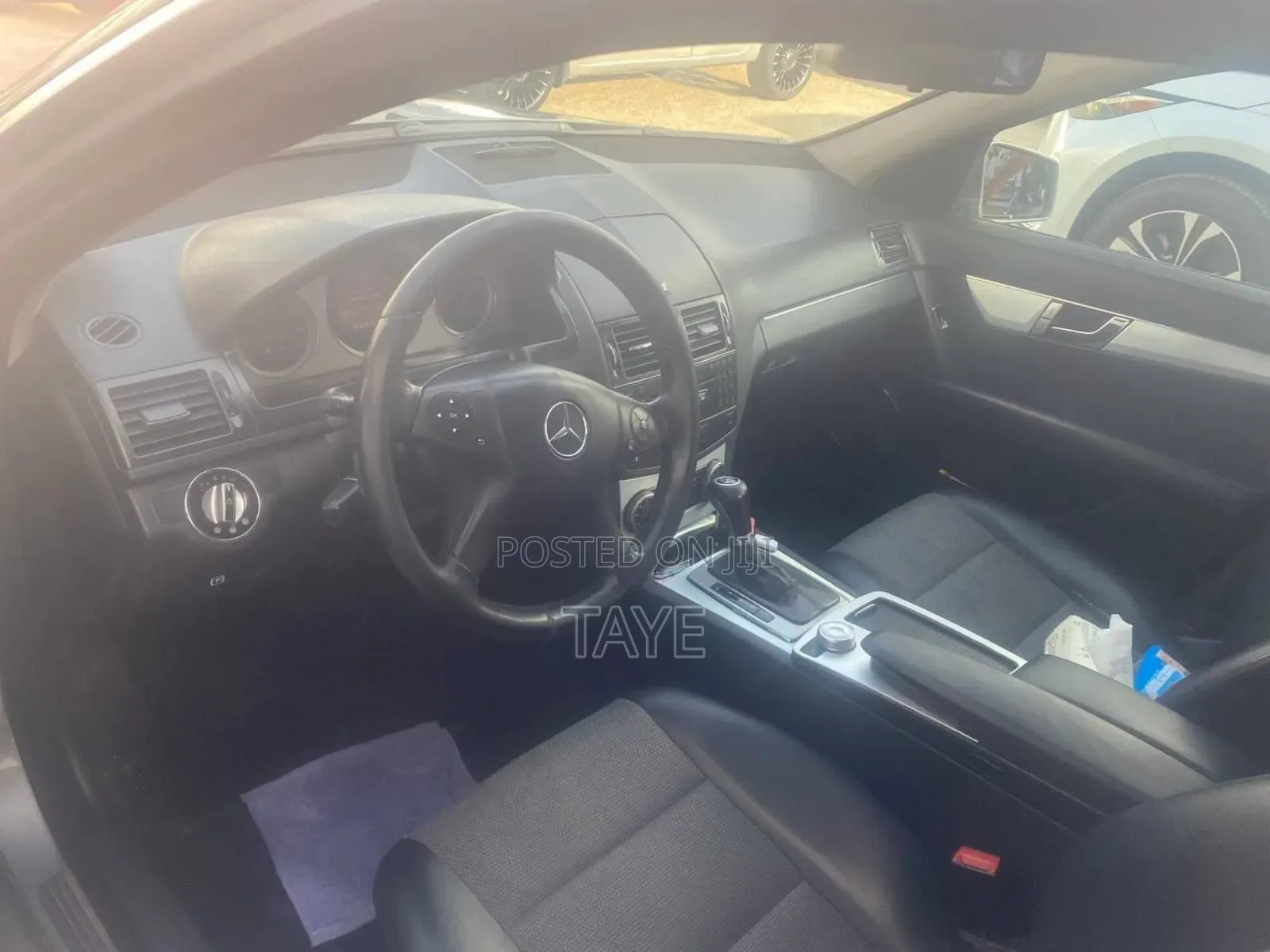 Mercedes-Benz C-Class 2009 Silver