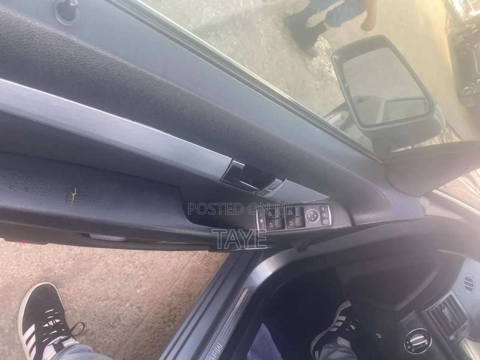 Mercedes-Benz C-Class 2009 Silver