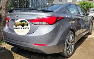 Hyundai Avante 2015 Silver