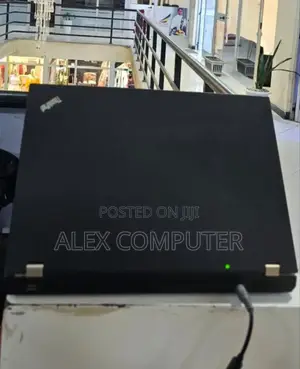 Laptop Lenovo ThinkPad W510 4GB Intel Core I3 SSD 500GB