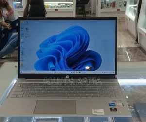 New Laptop HP Pavilion 15 16GB Intel Core I5 SSD 1T