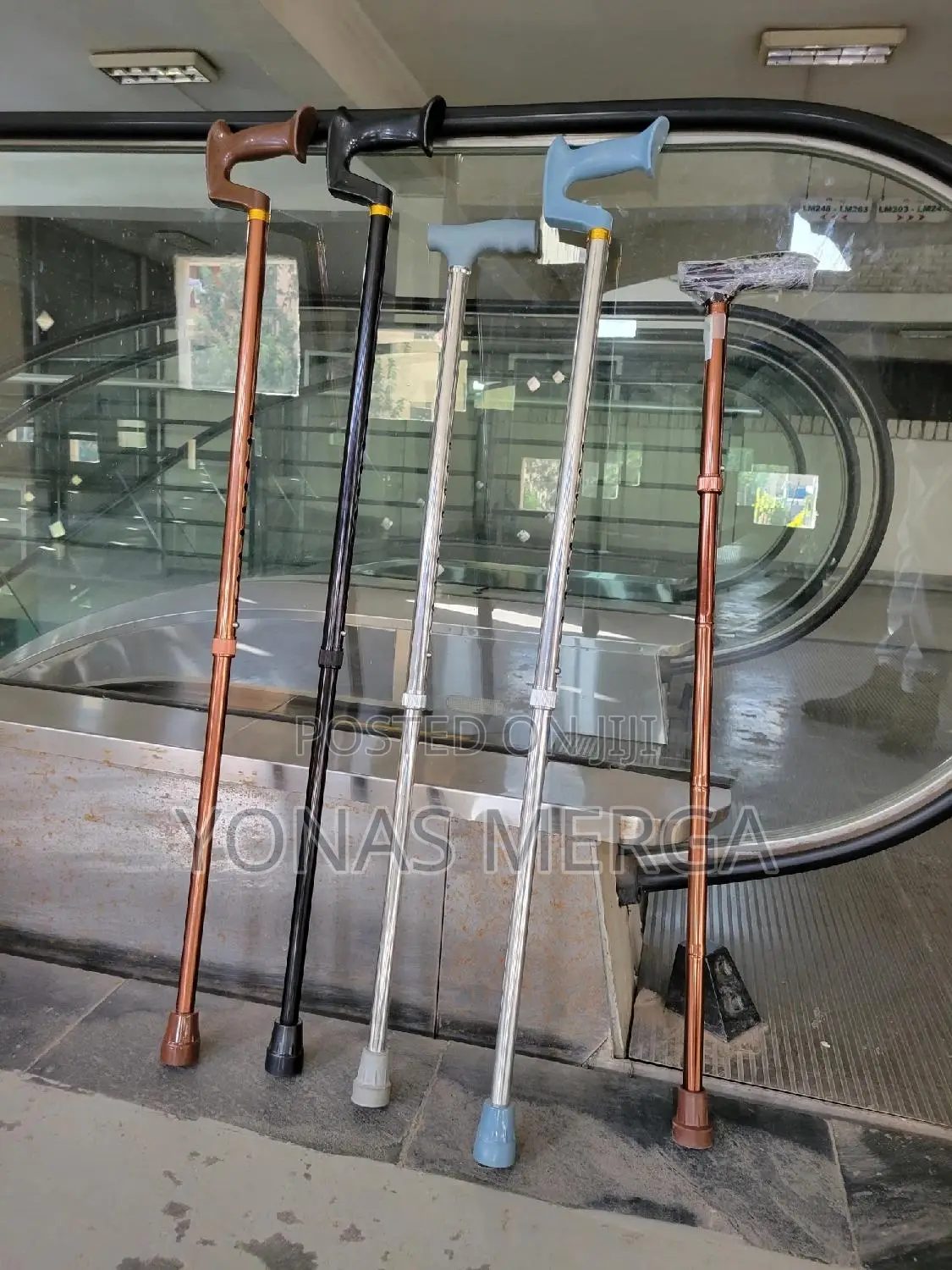 Walking Stick With Soft Anatomic Handle٧炊walking Stick Old