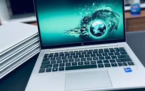 New Laptop HP EliteBook 840 G8 16GB Intel Core I5 SSD 512GB